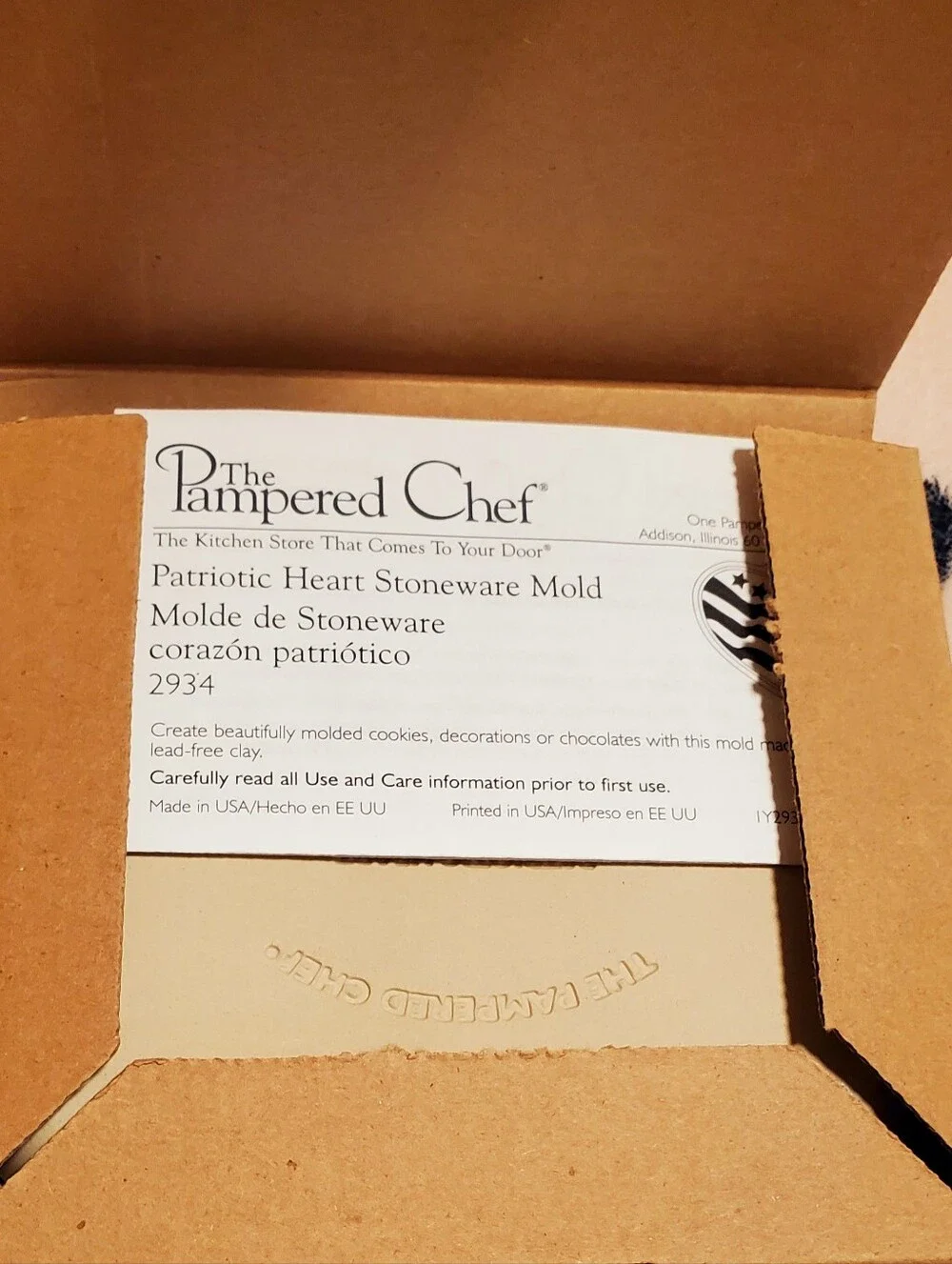Pampered Chef Patriotic Heart Stoneware Mold. Made In USA
